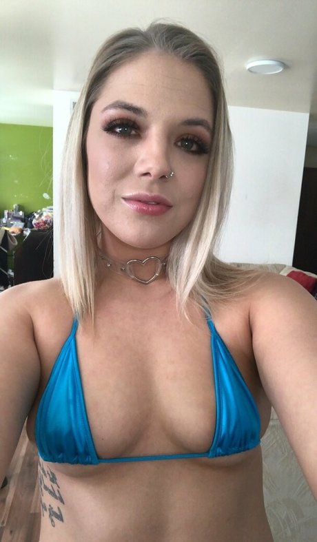 Peachylanaxo photo 12