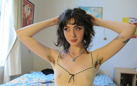 Pearl photo 54