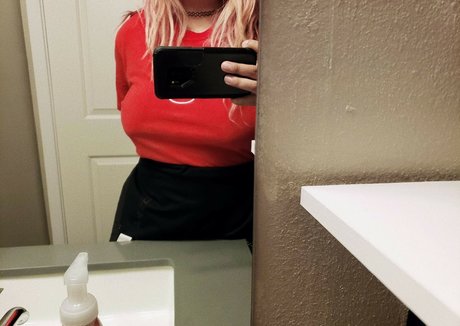 PenelopeSquishmallow photo 5