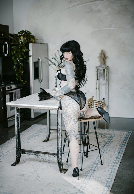Penny Suicide photo 24