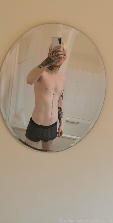 Per0xidekingg-free photo 4