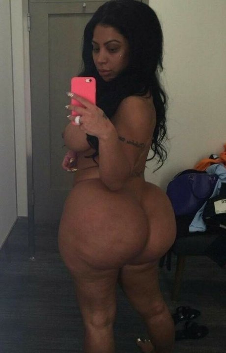 Persianbaddie photo 3