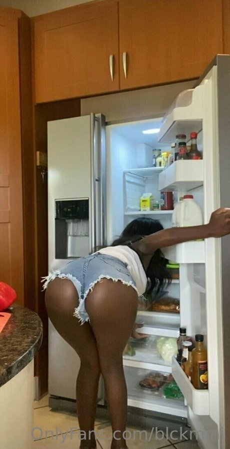Petite mini photo 8