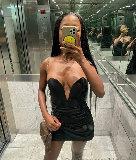 Petite mini photo 20