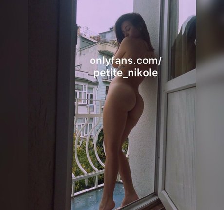 Petitenikole photo 9