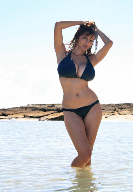 Petra Verkaik photo 4