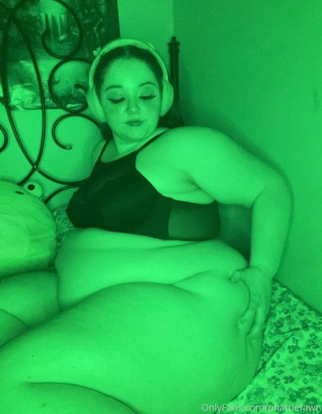 Phattiefawn photo 52