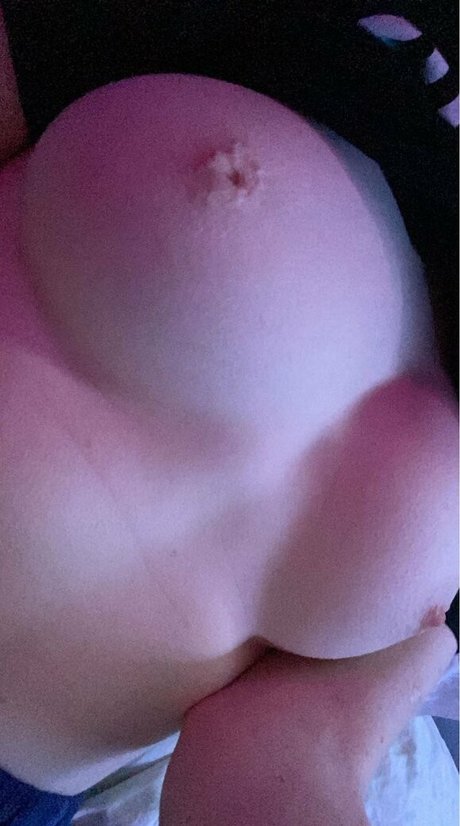 Phoenixvalentine photo 2