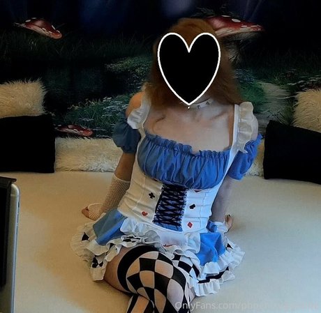 Phoenixvalentine photo 52