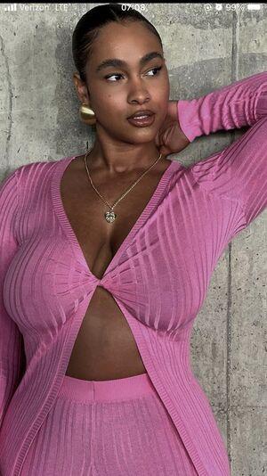 Pink_besos photo 18