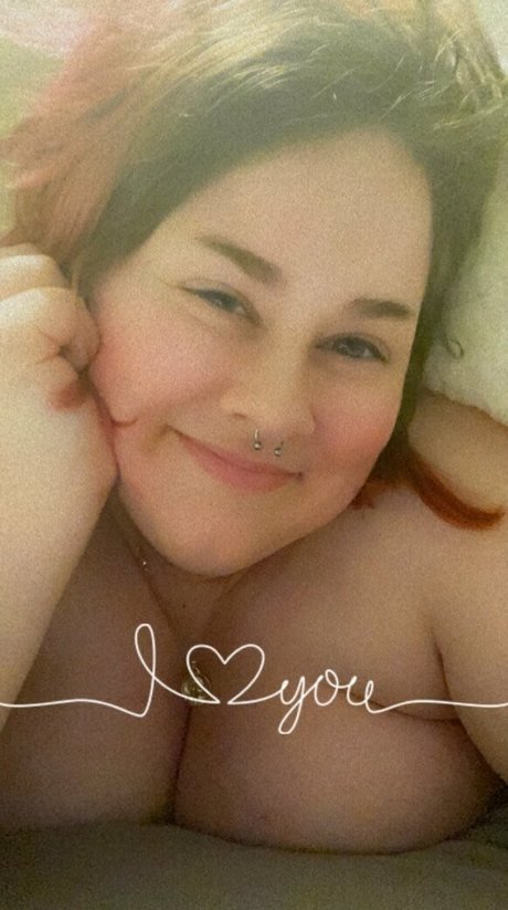 Pinkpacifist photo 4