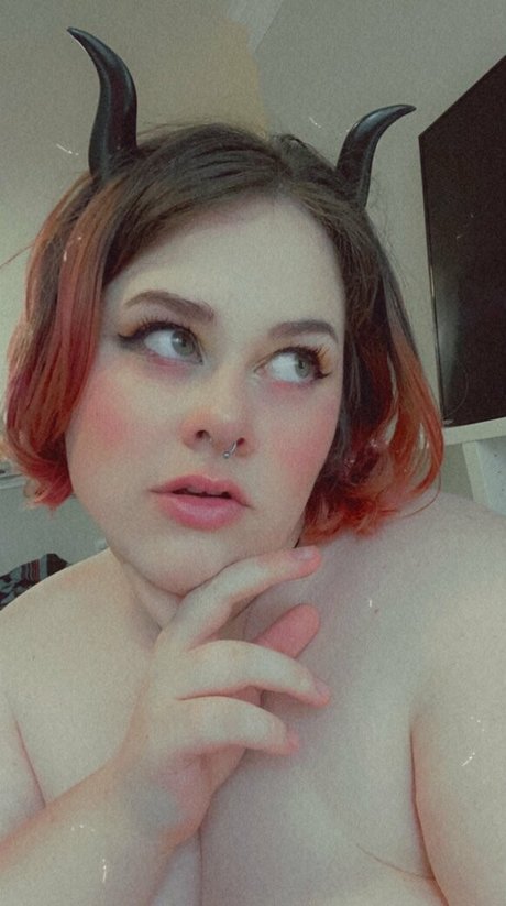 Pinkpacifist photo 8