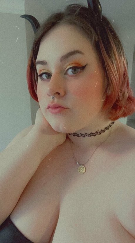 Pinkpacifist photo 9