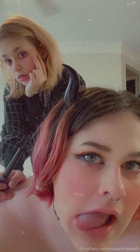 Pinkpacifist photo 13