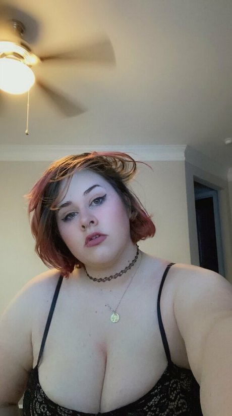 Pinkpacifist photo 35