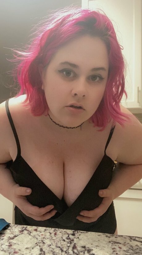 Pinkpacifist photo 87