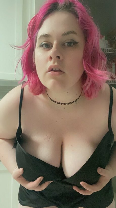 Pinkpacifist photo 88