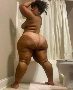 PinkyXXX photo 38