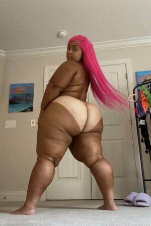 PinkyXXX photo 49