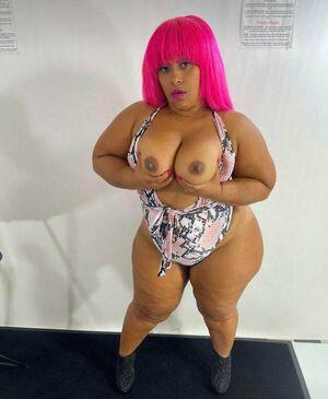 PinkyXXX photo 56