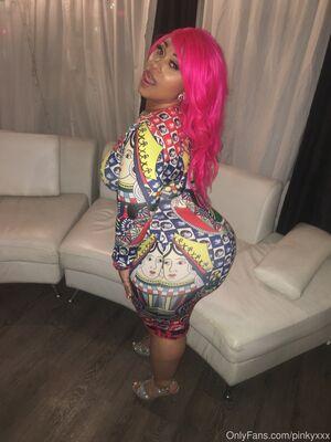PinkyXXX photo 125