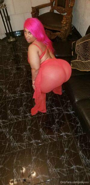 PinkyXXX photo 206