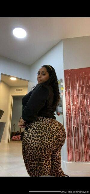 PinkyXXX photo 244