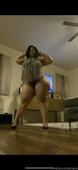 PinkyXXX photo 276