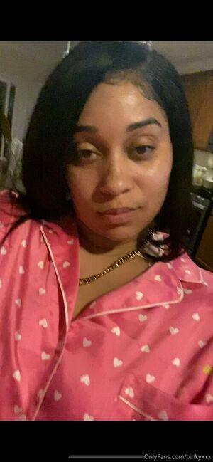 PinkyXXX photo 281