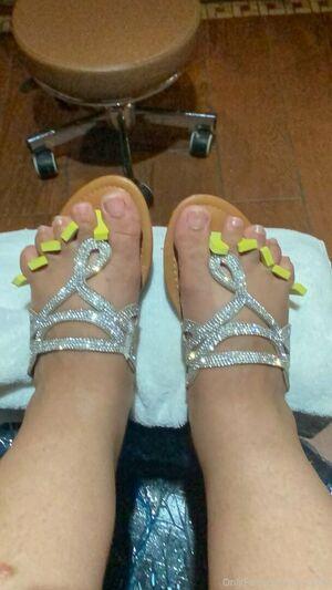 PinkyXXX photo 298