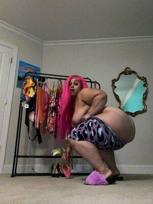 PinkyXXX photo 305