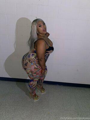 PinkyXXX photo 309