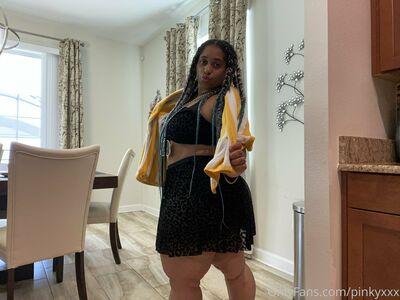 PinkyXXX photo 364