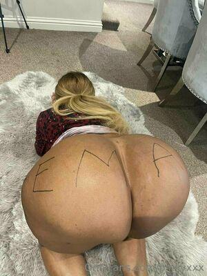 PinkyXXX photo 615