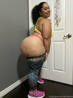 PinkyXXX photo 668