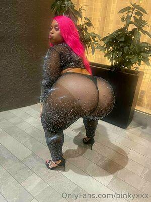 PinkyXXX photo 674