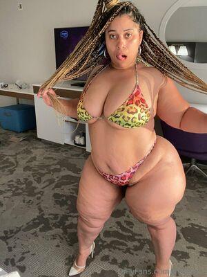 PinkyXXX photo 703