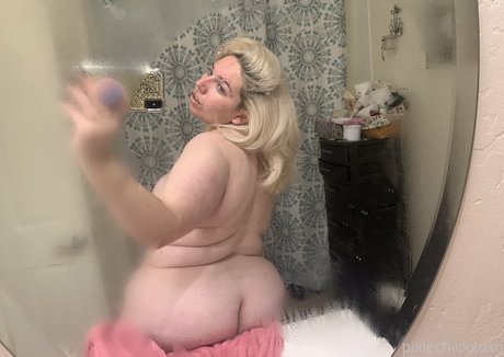 Pixiechickxoxo photo 101