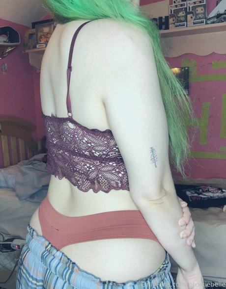 Pixxxiebelle photo 64