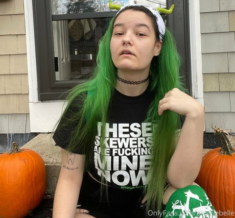 Pixxxiebelle photo 76