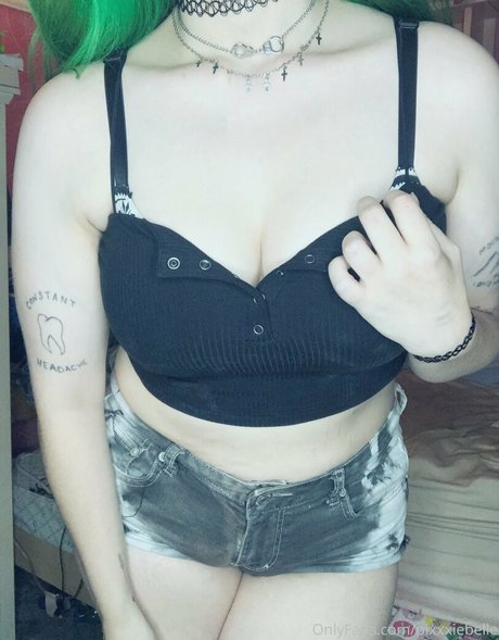 Pixxxiebelle photo 113