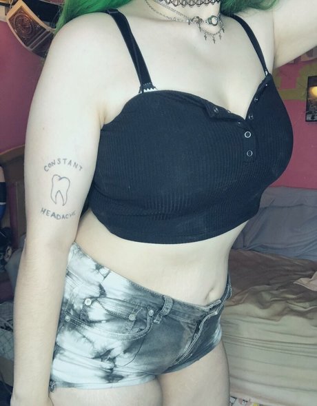 Pixxxiebelle photo 129