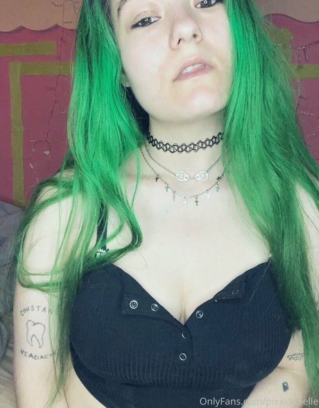 Pixxxiebelle photo 142