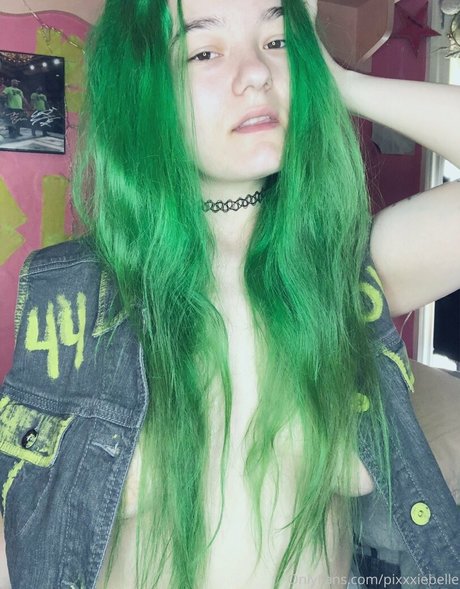 Pixxxiebelle photo 149