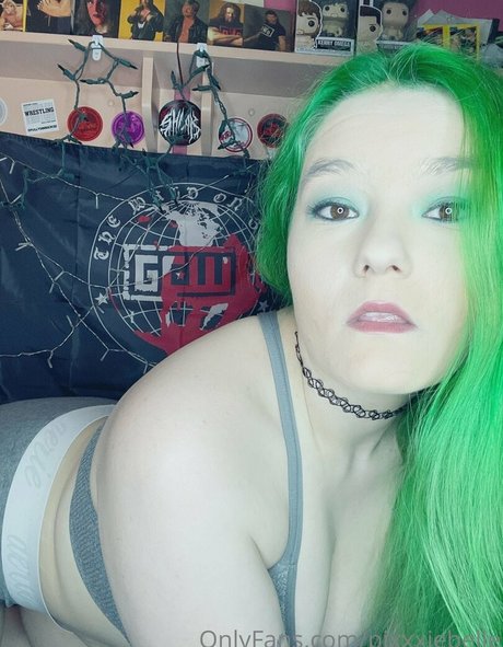 Pixxxiebelle photo 153