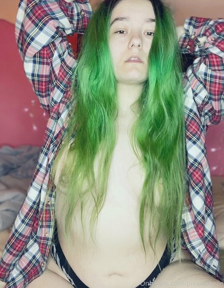 Pixxxiebelle photo 304