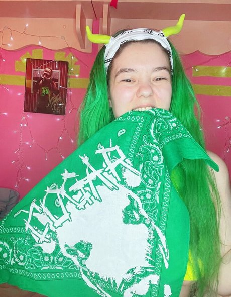 Pixxxiebelle photo 325