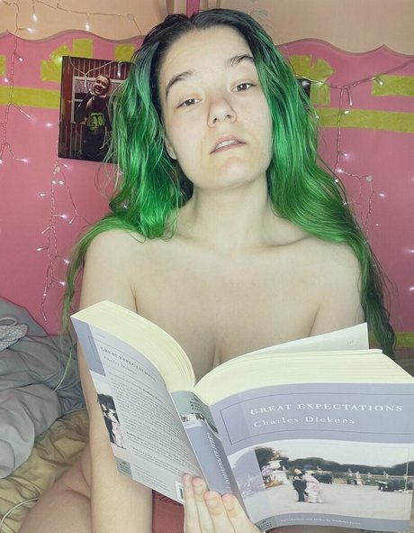 Pixxxiebelle photo 359
