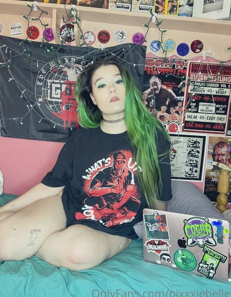Pixxxiebelle photo 377