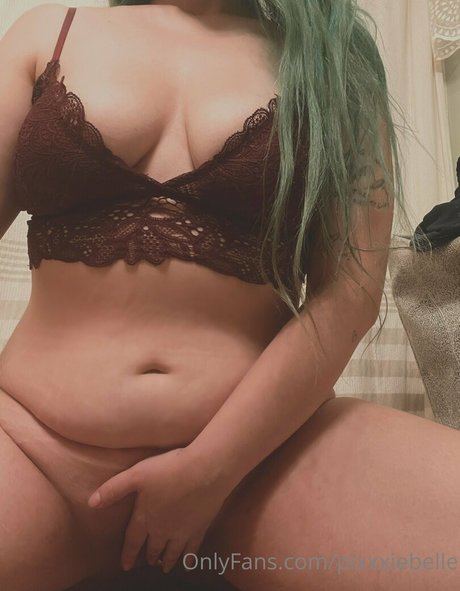 Pixxxiebelle photo 378